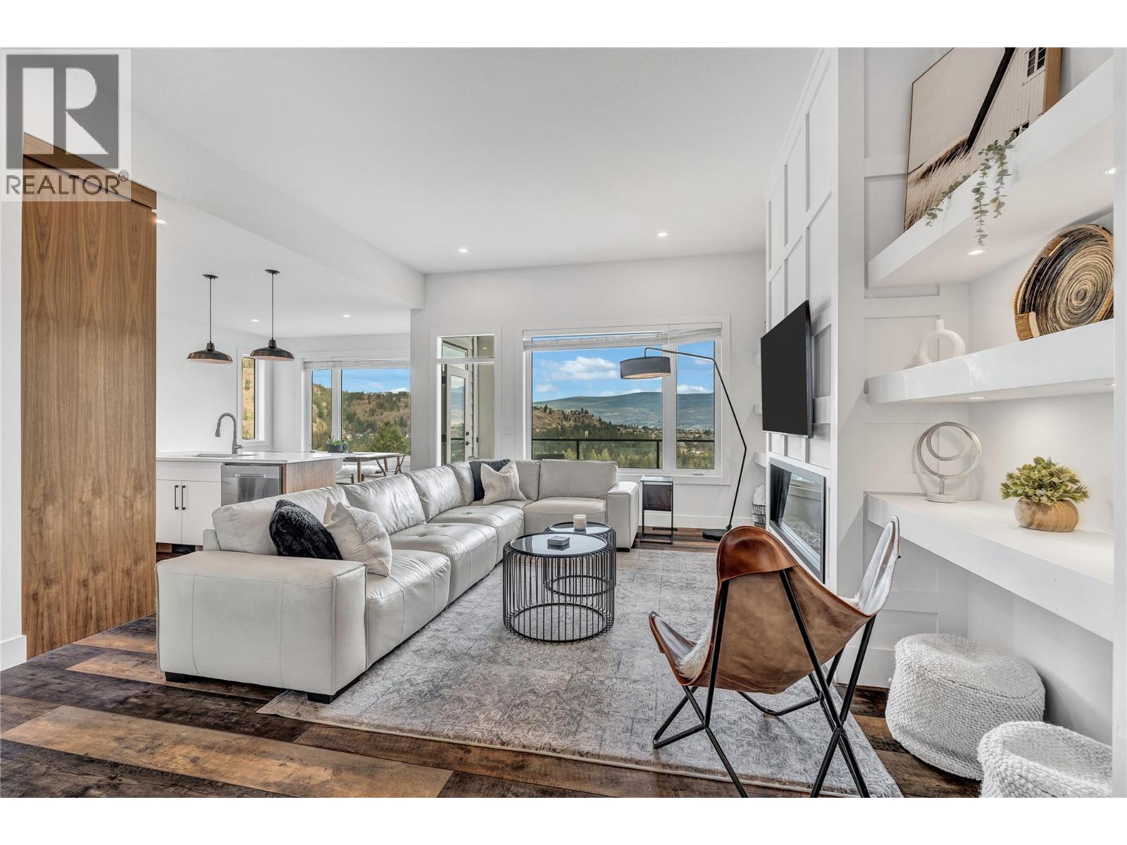 2129 Ensign Quay, West Kelowna, British Columbia  V4T 1V1 - Photo 2 - 10362913
