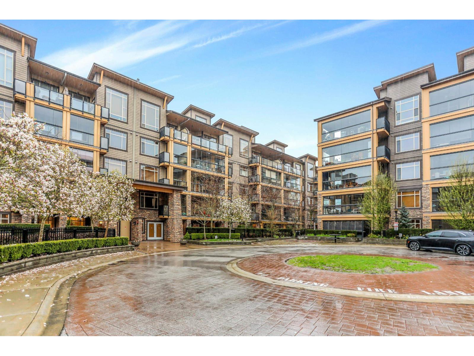 561 8258 207A STREET, Langley, British Columbia