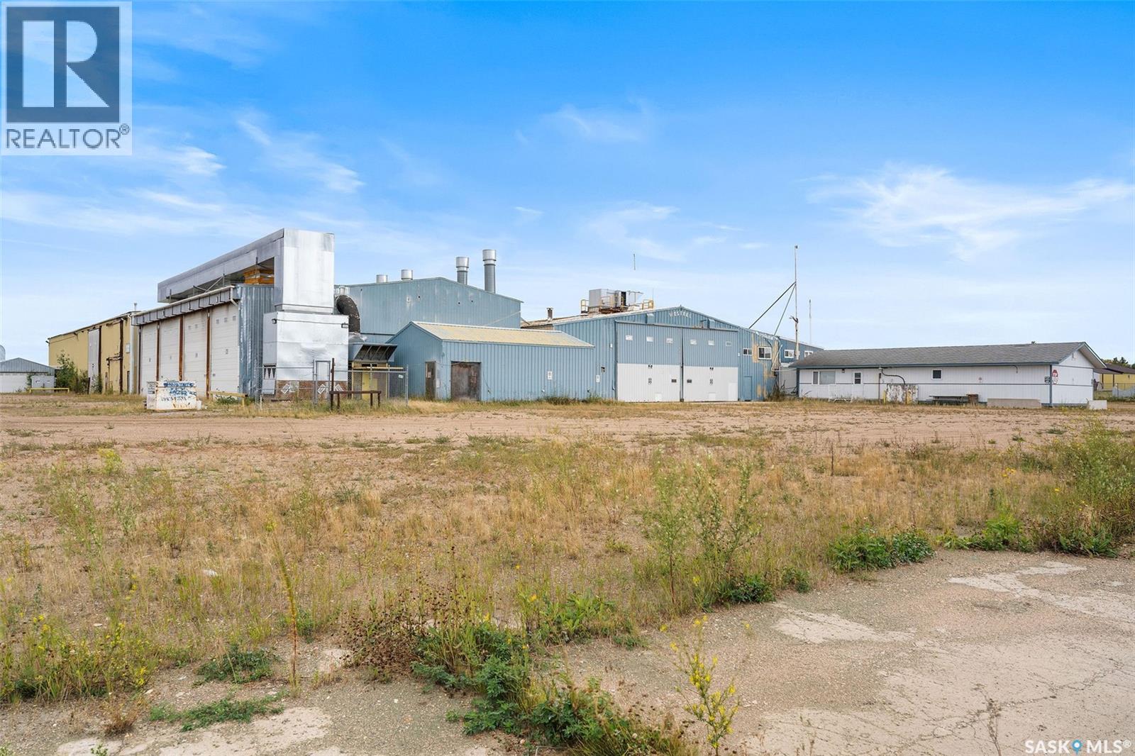 1015 112th Avenue, Tisdale, Saskatchewan  S0E 1T0 - Photo 3 - SK018513