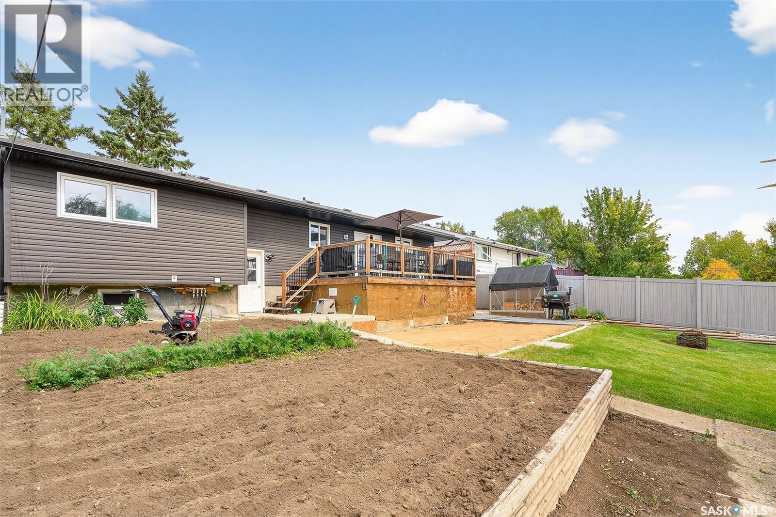 1039 Hochelaga Street W, Moose Jaw, Saskatchewan  S6H 2J1 - Photo 46 - SK018485