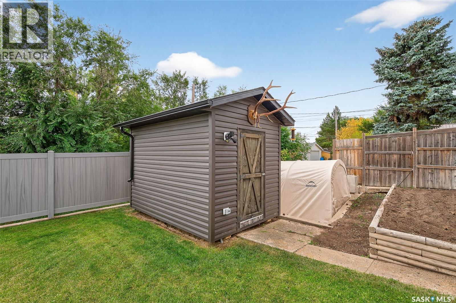 1039 Hochelaga Street W, Moose Jaw, Saskatchewan  S6H 2J1 - Photo 47 - SK018485