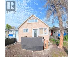 4416 2nd AVENUE N Regent Park