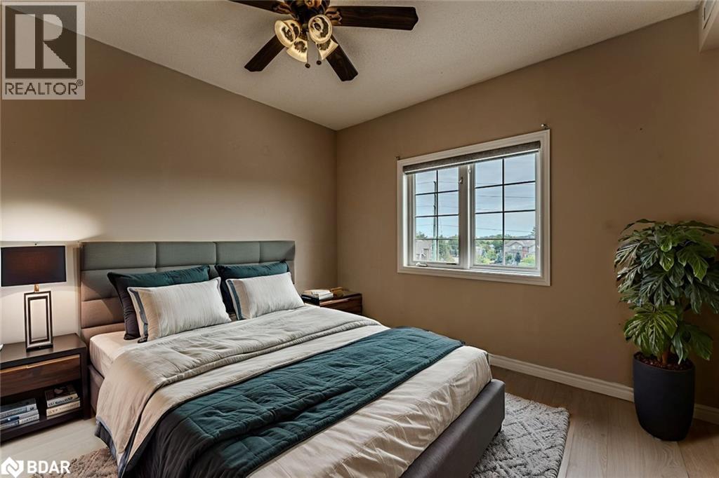 40 Ferndale Drive S Unit# 402, Barrie, Ontario  L4N 2L3 - Photo 10 - 40769806