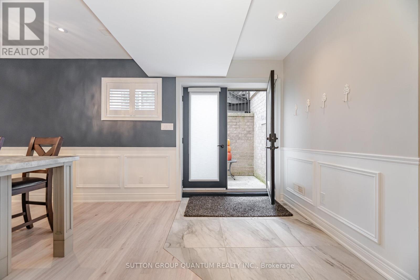 2563 Cliff Road, Mississauga, Ontario  L5A 2P5 - Photo 43 - W12406462