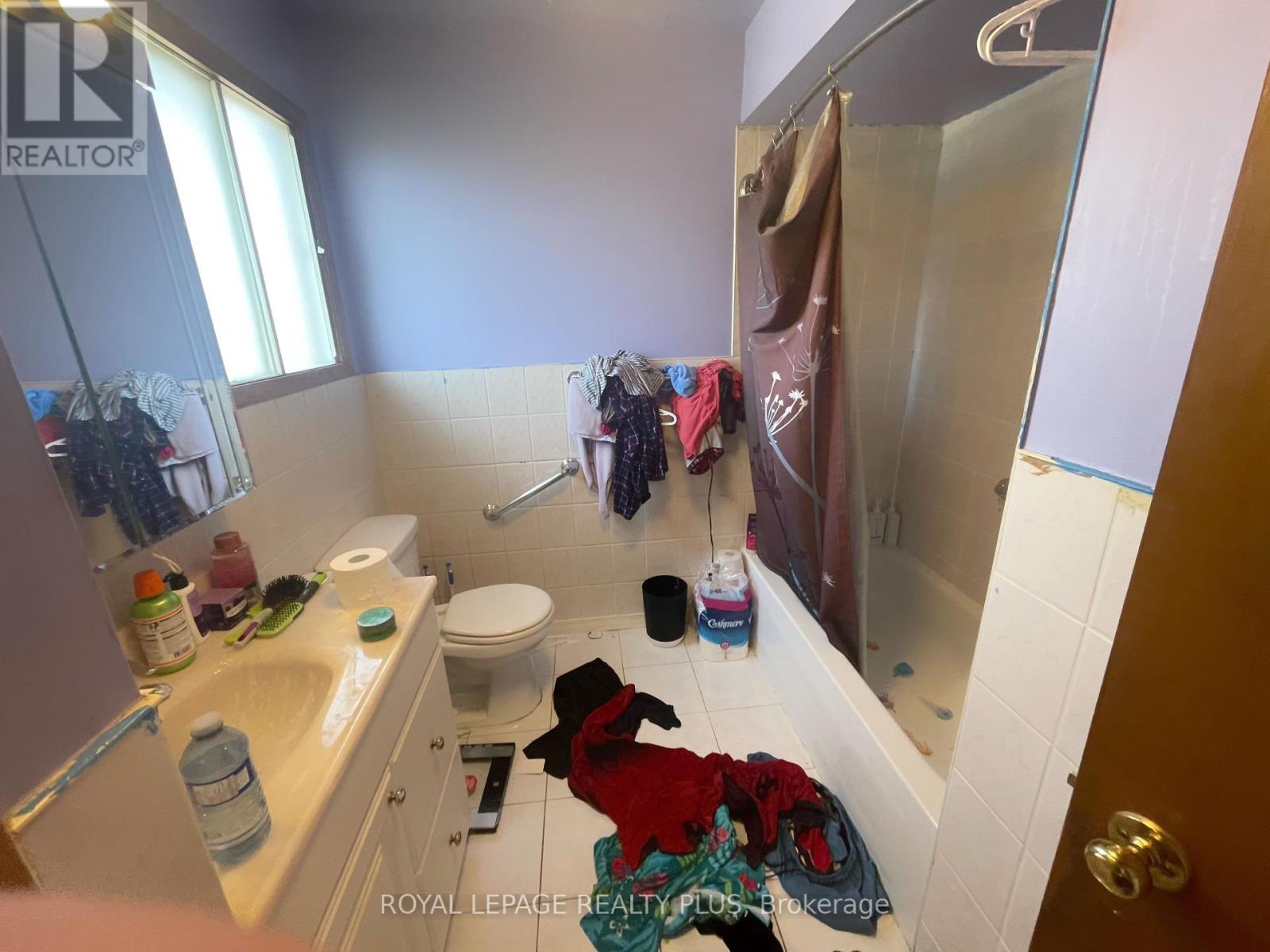 834 Sixth Street, Mississauga, Ontario  L5E 1N4 - Photo 12 - W12406520