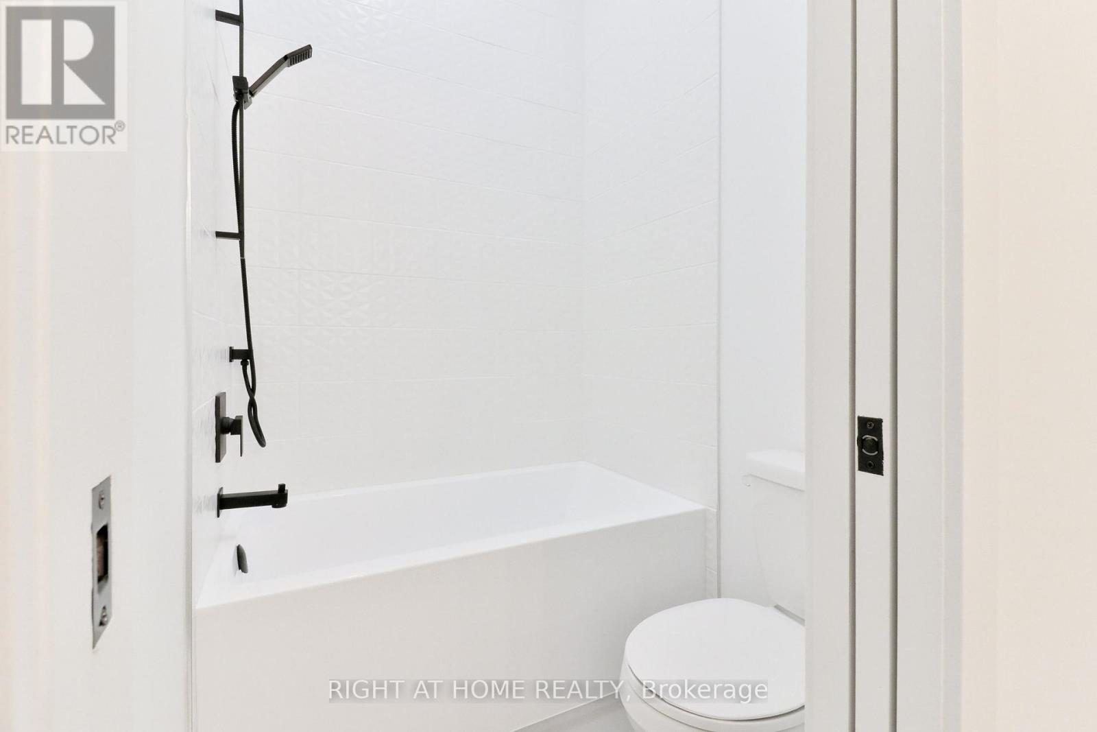 45 Brock Avenue, Toronto, Ontario  M6K 2K9 - Photo 15 - W12406528