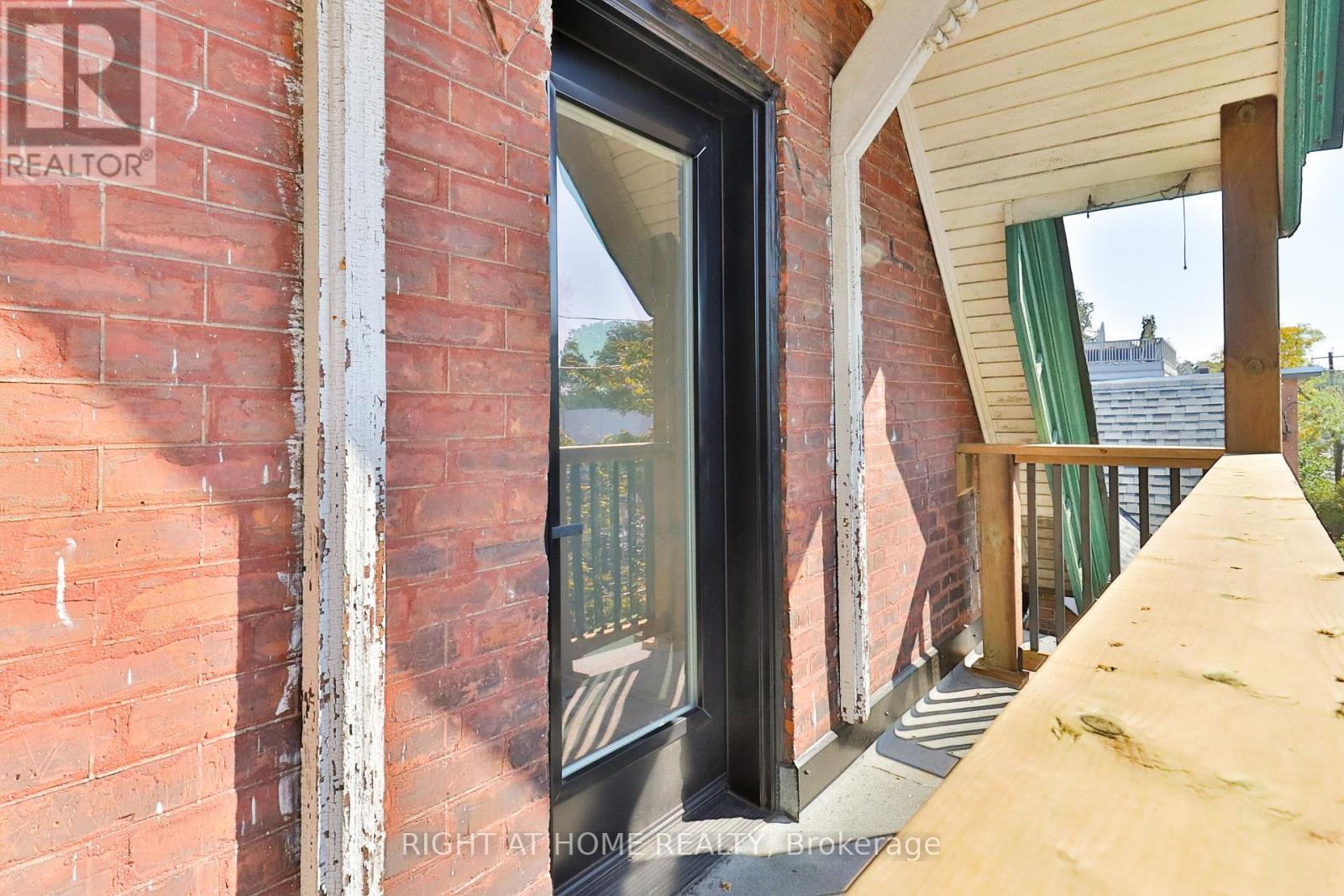 45 Brock Avenue, Toronto, Ontario  M6K 2K9 - Photo 27 - W12406528