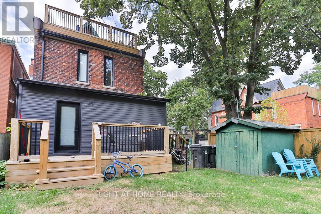 45 Brock Avenue, Toronto, Ontario  M6K 2K9 - Photo 7 - W12406528