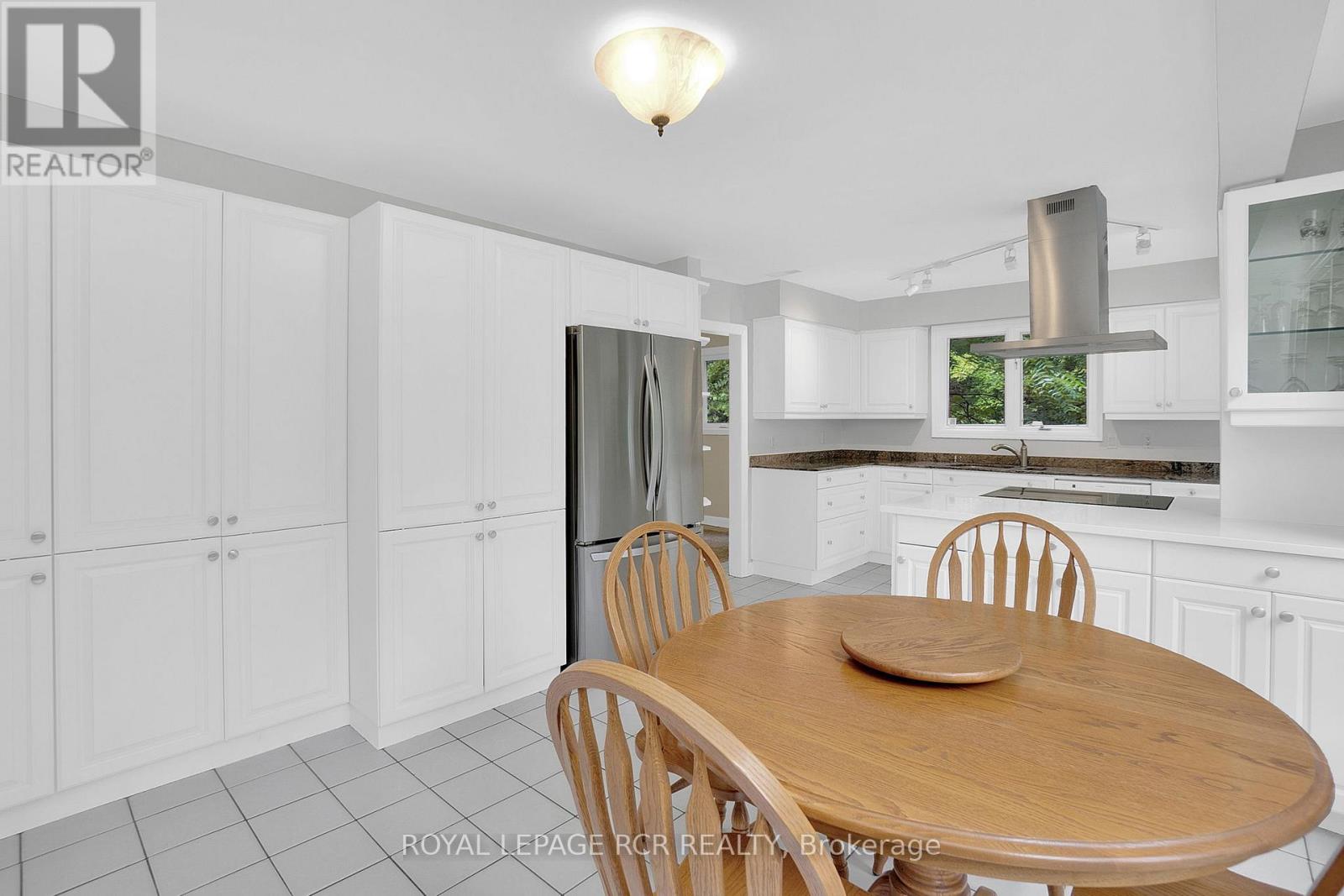 8225 Finnerty Side Road, Caledon, Ontario  L7E 0H6 - Photo 13 - W12406535