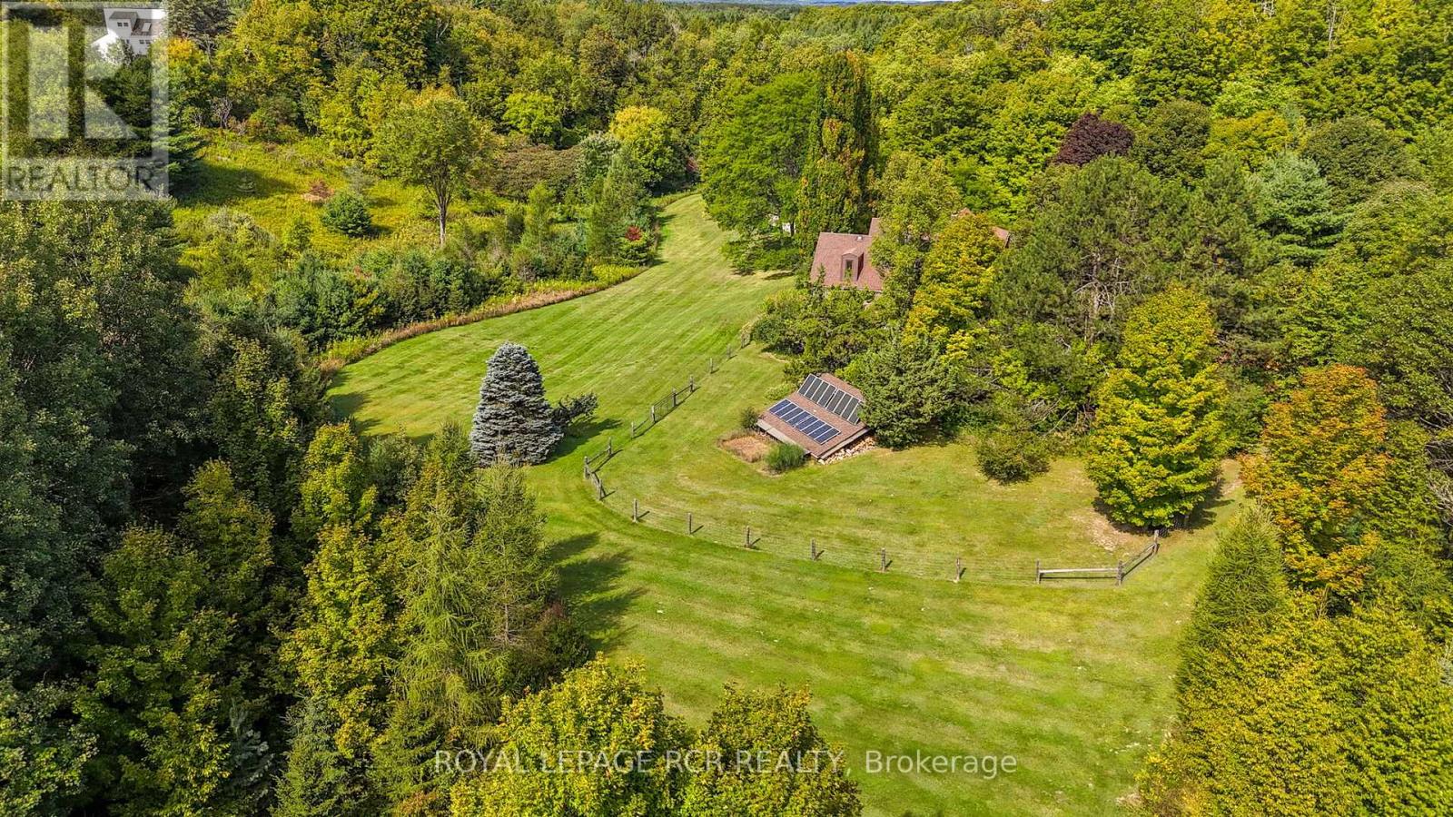 8225 Finnerty Side Road, Caledon, Ontario  L7E 0H6 - Photo 46 - W12406535