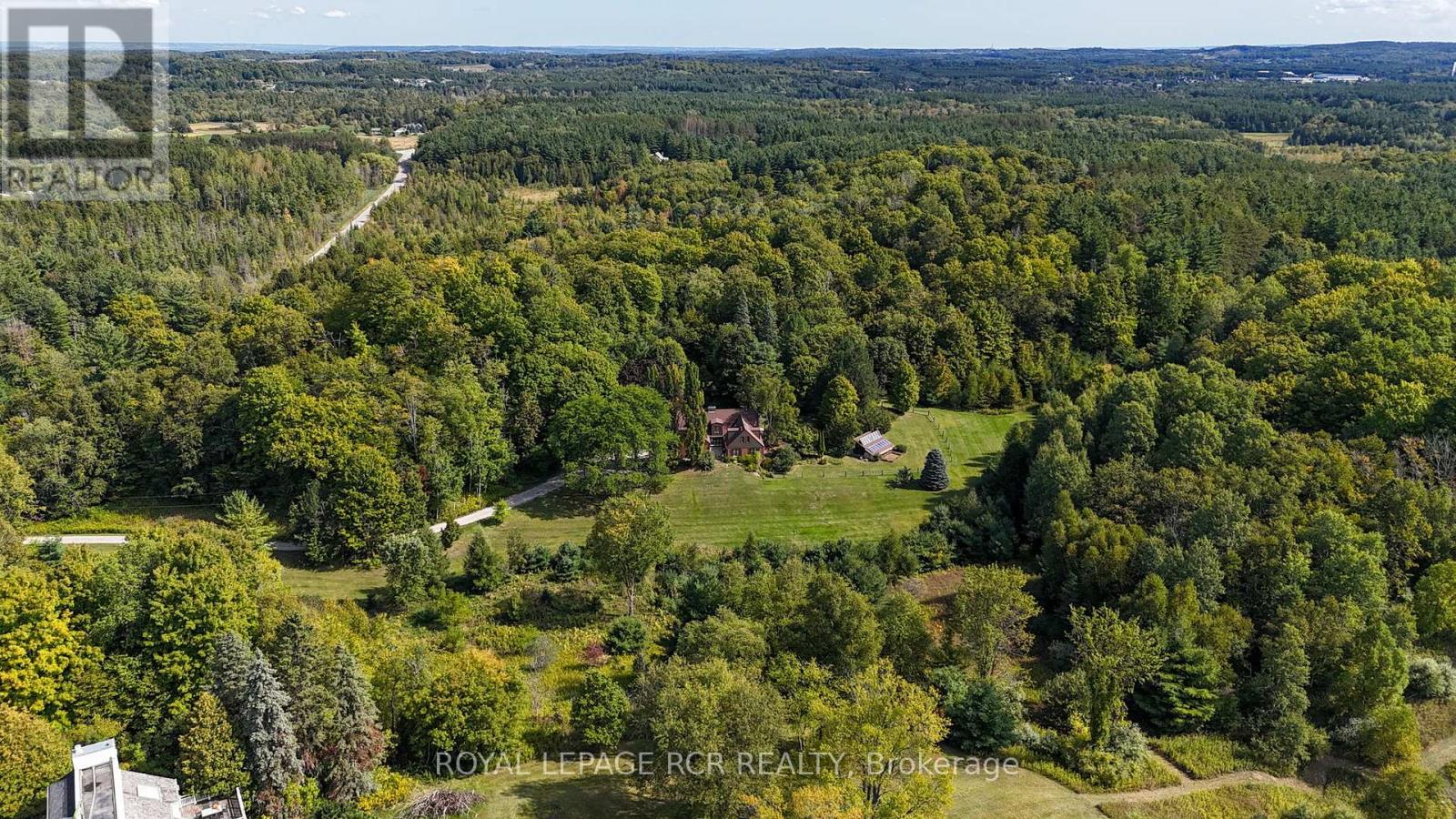 8225 Finnerty Side Road, Caledon, Ontario  L7E 0H6 - Photo 50 - W12406535