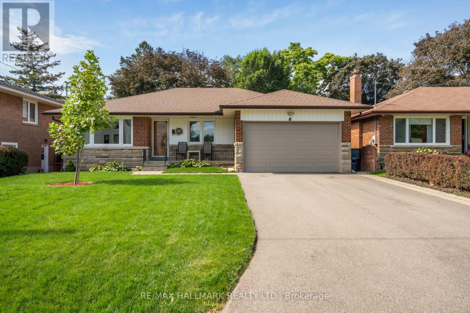 6 FERNALROY BOULEVARD, Toronto, Ontario