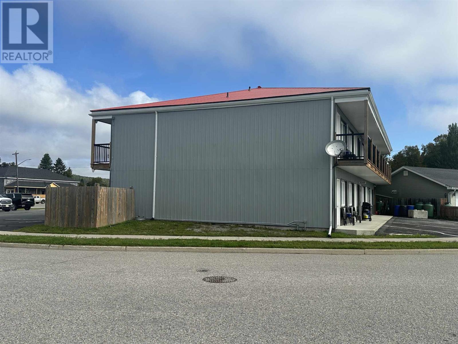 171 Mission Rd, Wawa, Ontario  P0S 1K0 - Photo 10 - SM251587