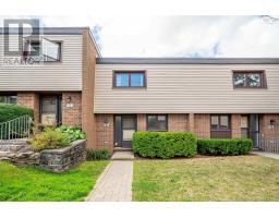 6 Forestside Crescent, Halifax, Ca