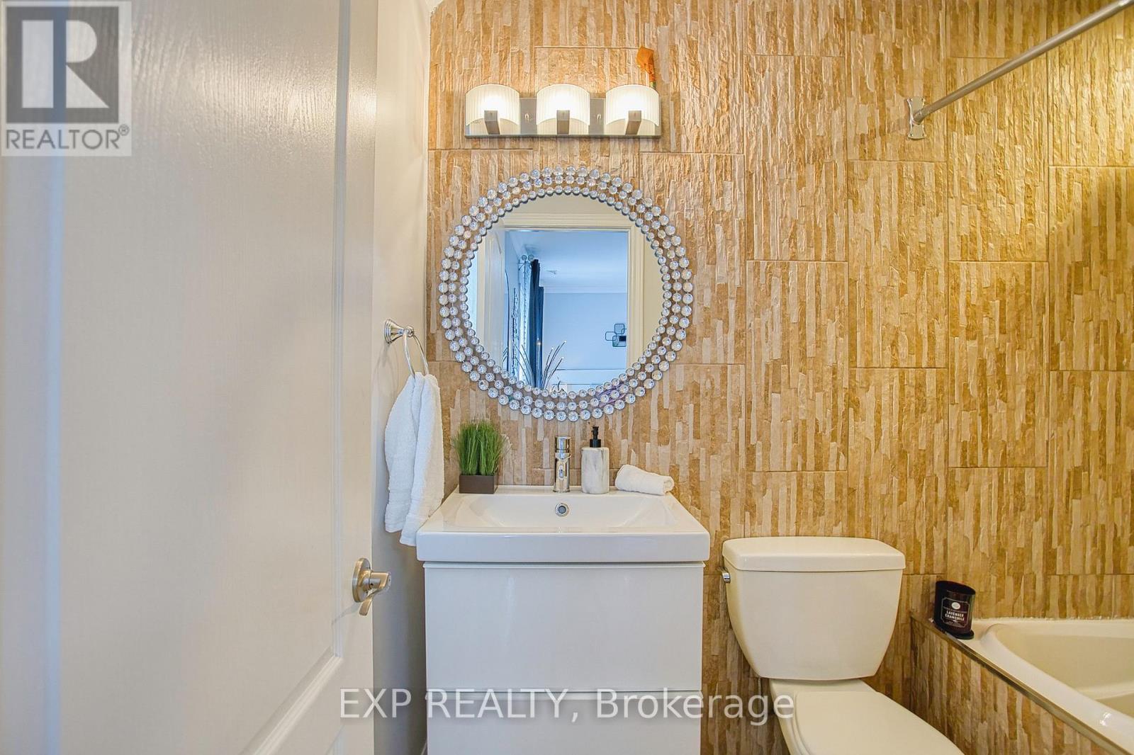 3263 Guyatt Road, Hamilton, Ontario  L0R 1P0 - Photo 30 - X12406473