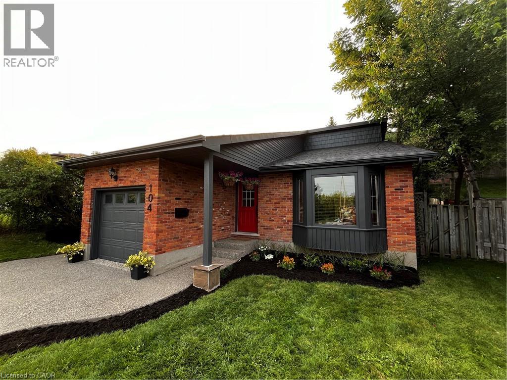 104 HOMEVIEW Place, Waterloo, Ontario