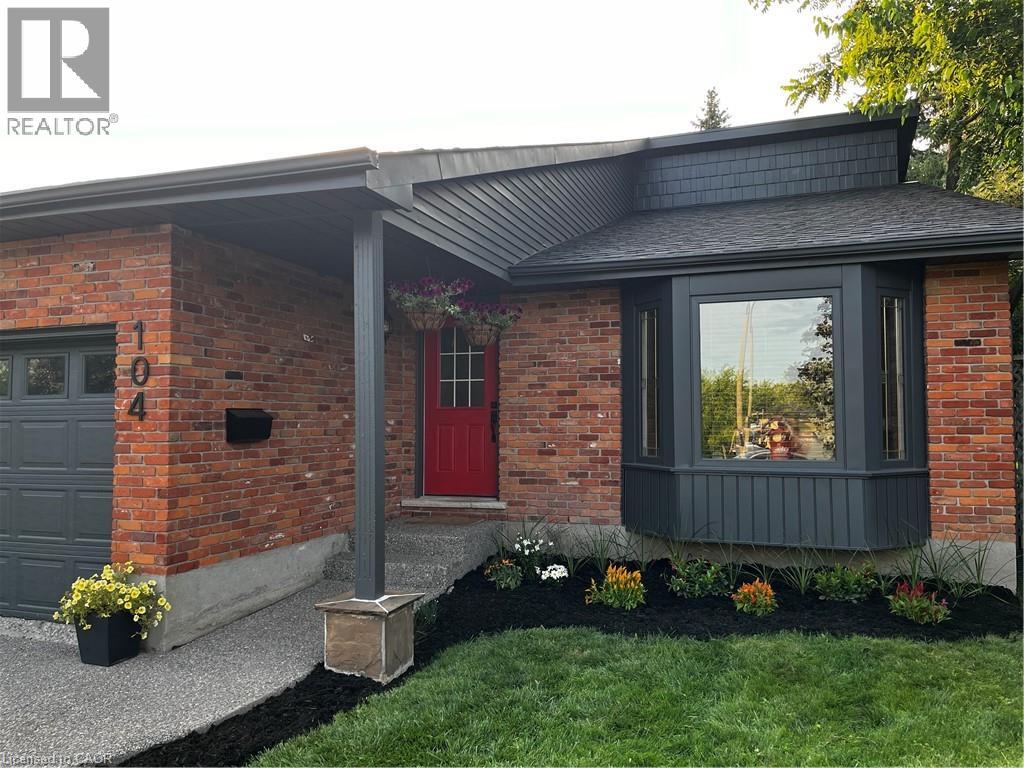 104 Homeview Place, Waterloo, Ontario  N2T 1A4 - Photo 3 - 40769788