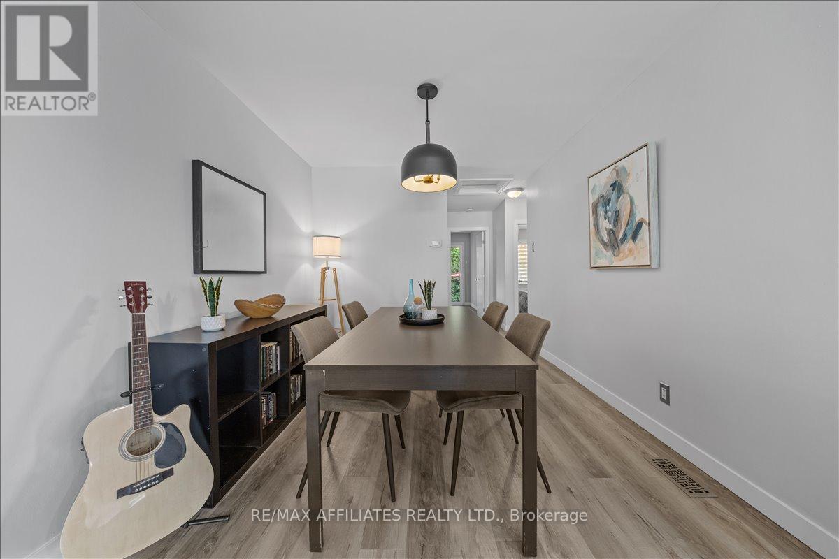 381 Spartan Avenue, Ottawa, Ontario  K1K 1J6 - Photo 7 - X12406779