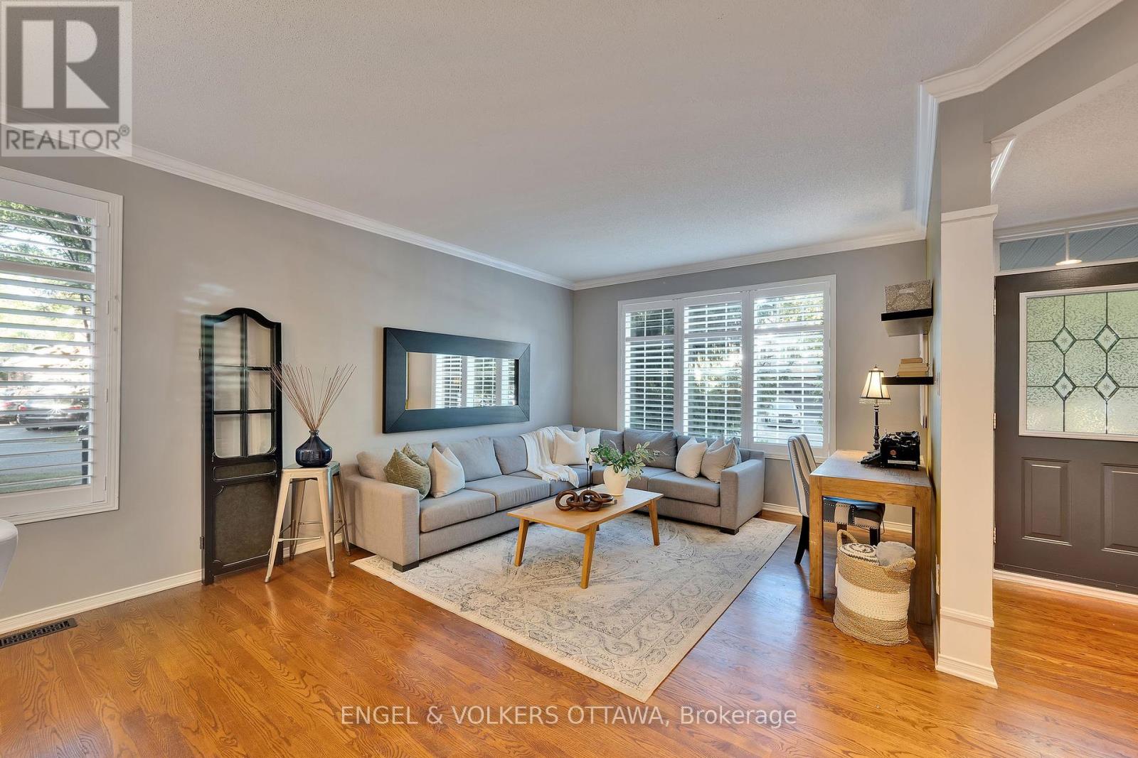 5 Wynridge Place, Ottawa, Ontario  K2M 2S9 - Photo 6 - X12406836