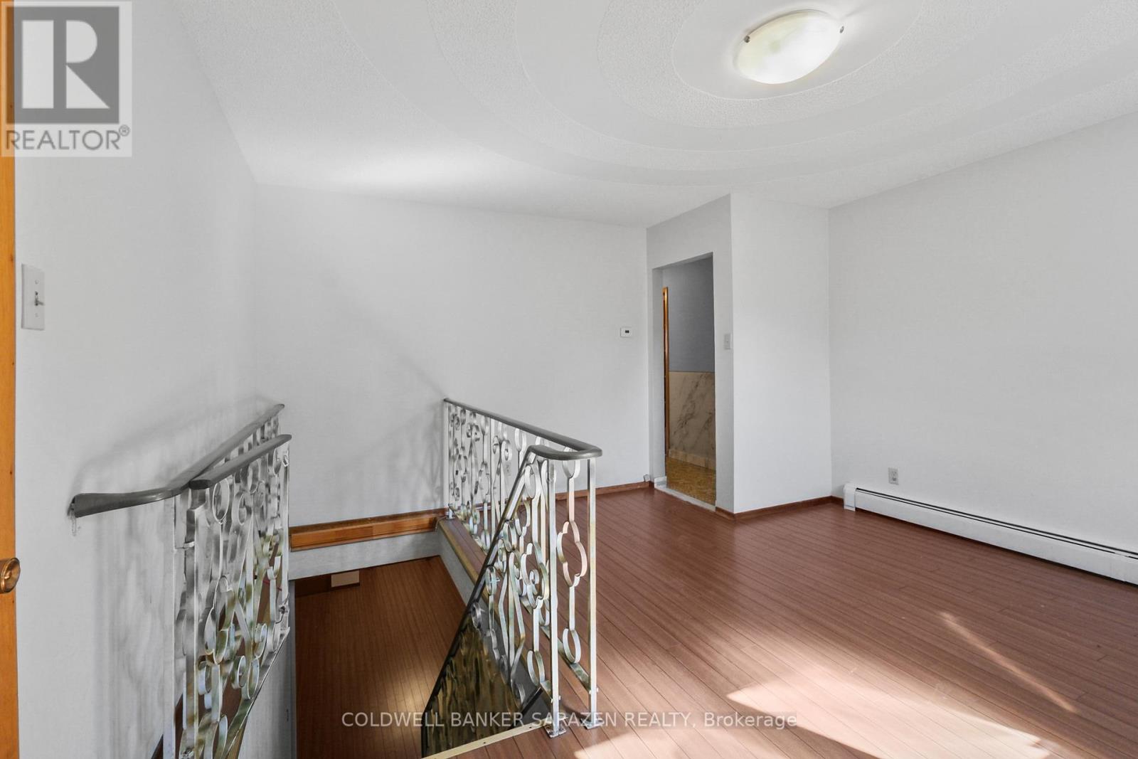 974 Greenbriar Avenue, Ottawa, Ontario  K2C 0J7 - Photo 30 - X12406850
