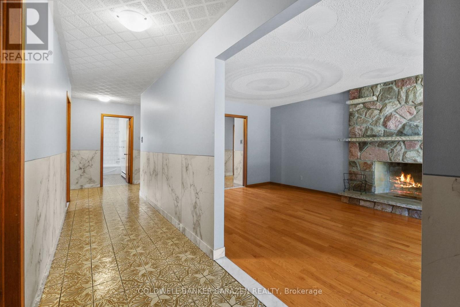 974 Greenbriar Avenue, Ottawa, Ontario  K2C 0J7 - Photo 7 - X12406850