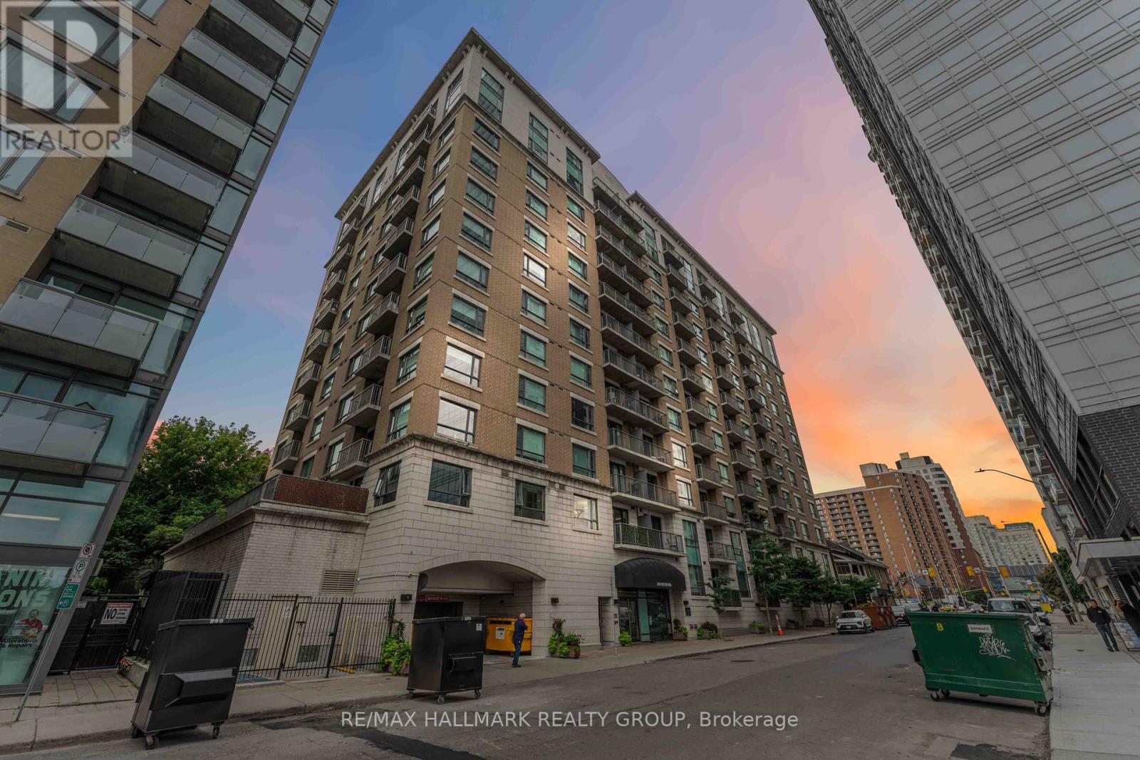 204 - 200 BESSERER STREET, Ottawa, Ontario