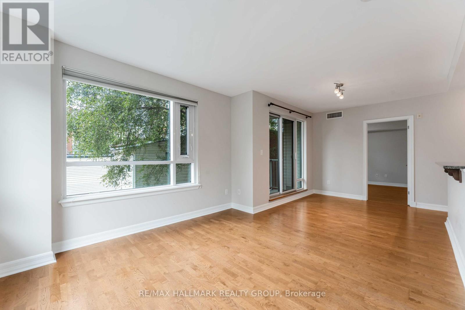 204 - 200 Besserer Street, Ottawa, Ontario  K1N 0A7 - Photo 17 - X12406854