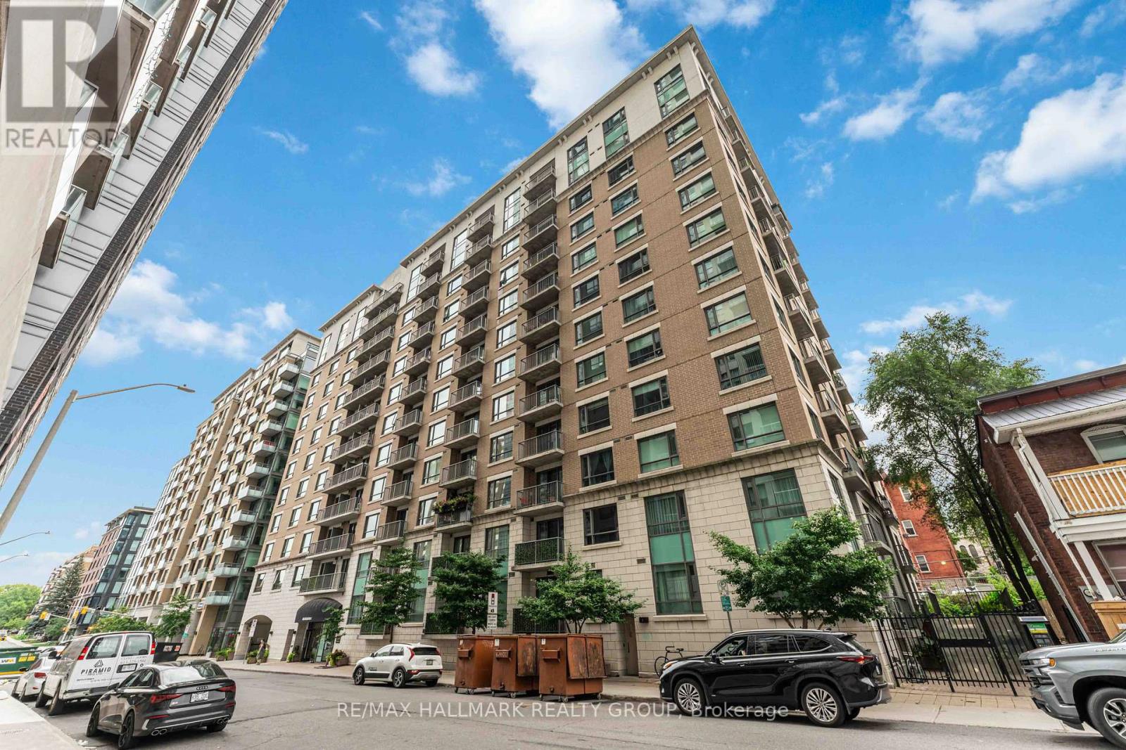 204 - 200 Besserer Street, Ottawa, Ontario  K1N 0A7 - Photo 3 - X12406854