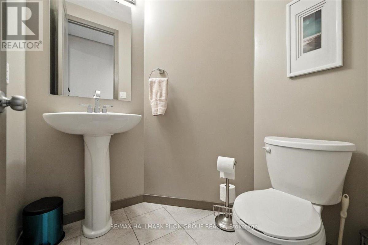 2145 Provence Avenue, Ottawa, Ontario  K4A 0P1 - Photo 12 - X12406855