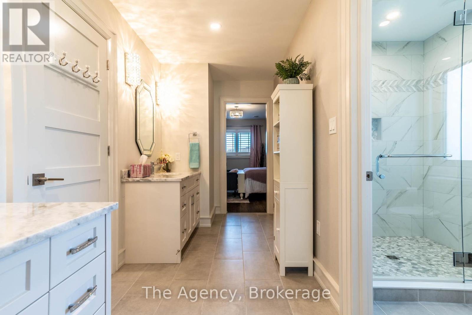 119 Willowbrook Drive, Welland, Ontario  L3C 0G2 - Photo 21 - X12406844