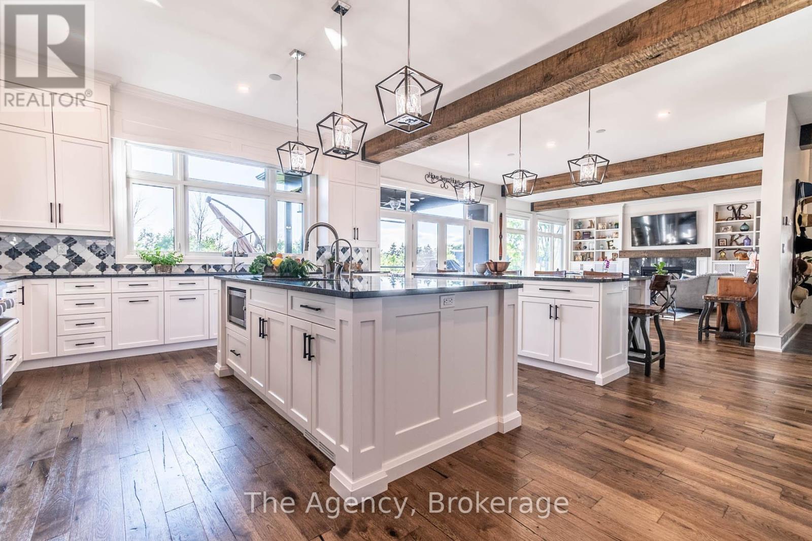 119 Willowbrook Drive, Welland, Ontario  L3C 0G2 - Photo 8 - X12406844