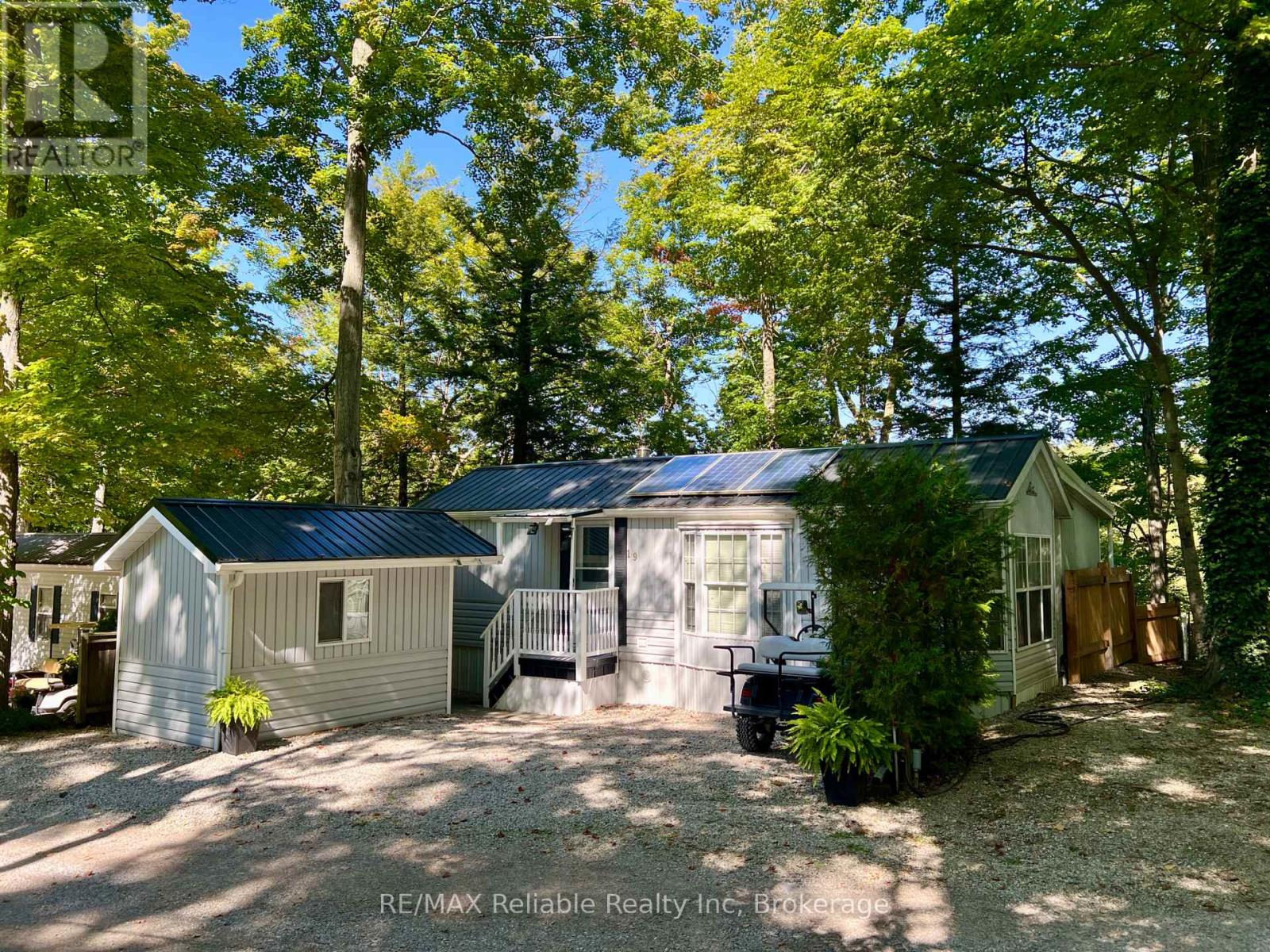 19 - 76735 WILDWOOD LINE, Bluewater, Ontario
