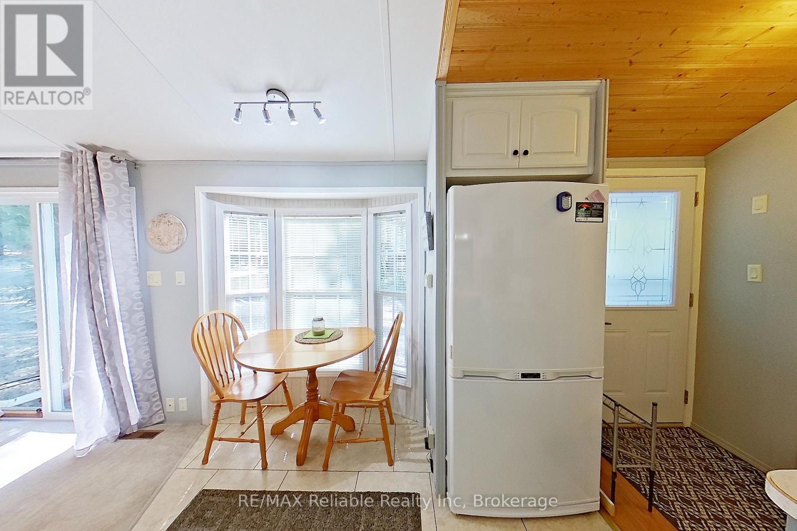 19 - 76735 Wildwood Line, Bluewater, Ontario  N0M 1G0 - Photo 16 - X12406787