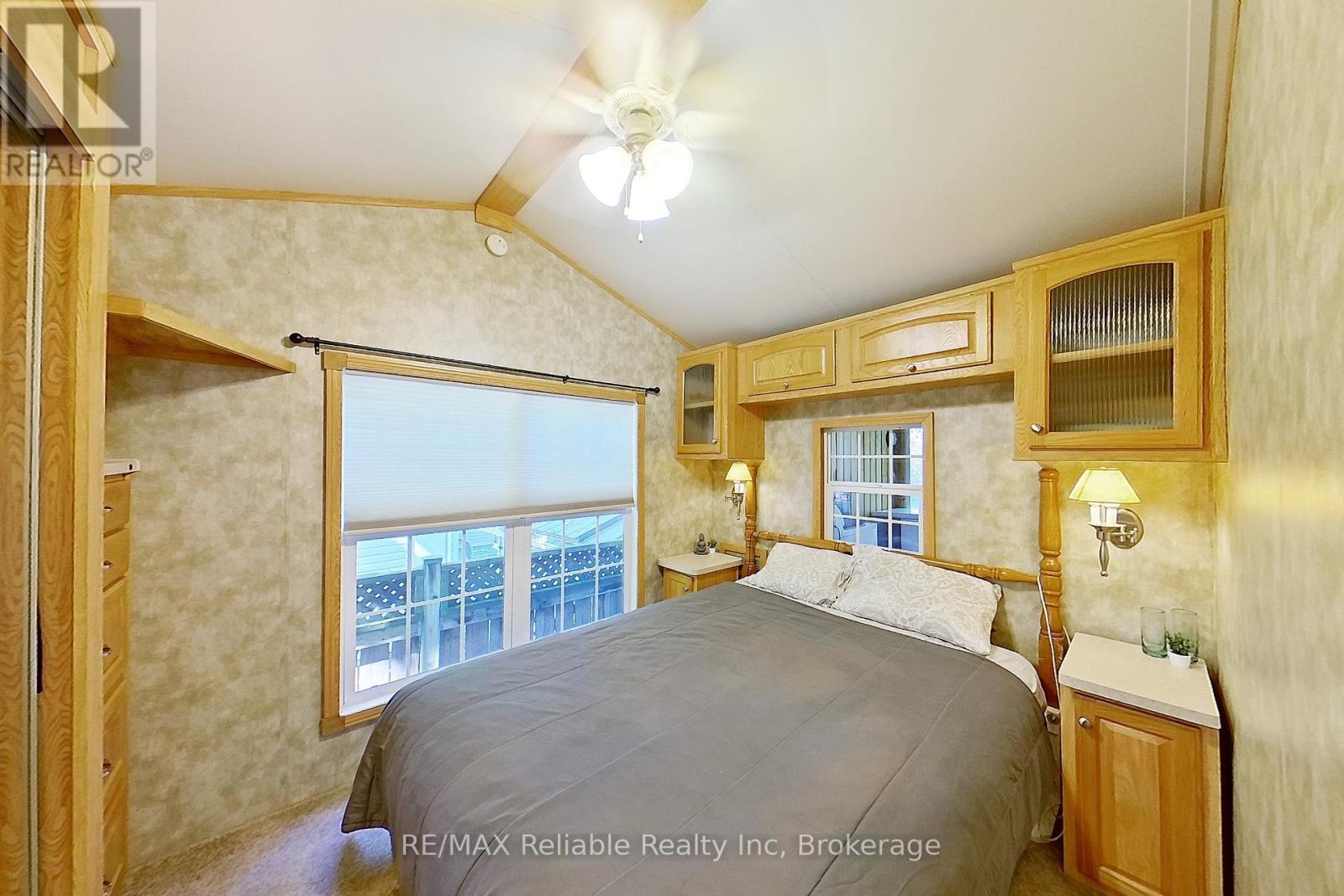19 - 76735 Wildwood Line, Bluewater, Ontario  N0M 1G0 - Photo 5 - X12406787