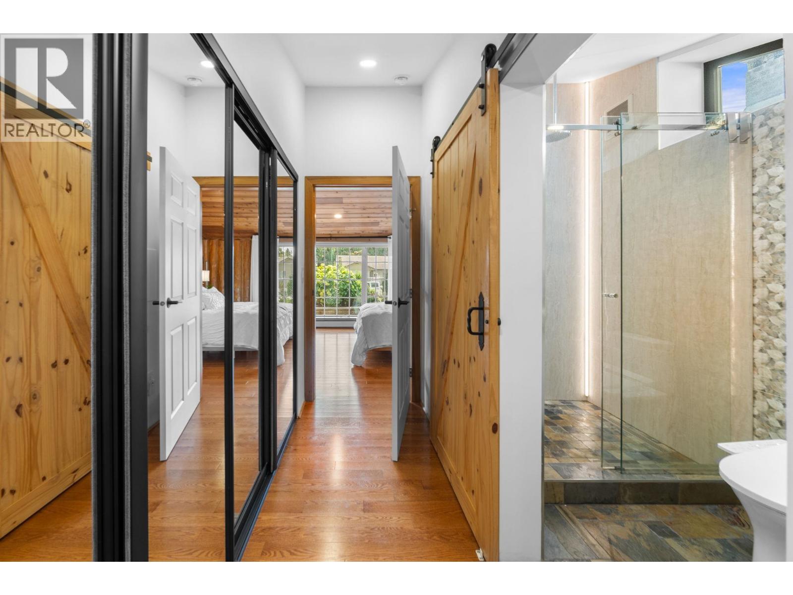 2540 Boswell Avenue, North Vancouver, British Columbia  V7H 1L7 - Photo 18 - R3048322