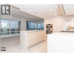 2402 2085 Skyline Drive, Burnaby, Ca