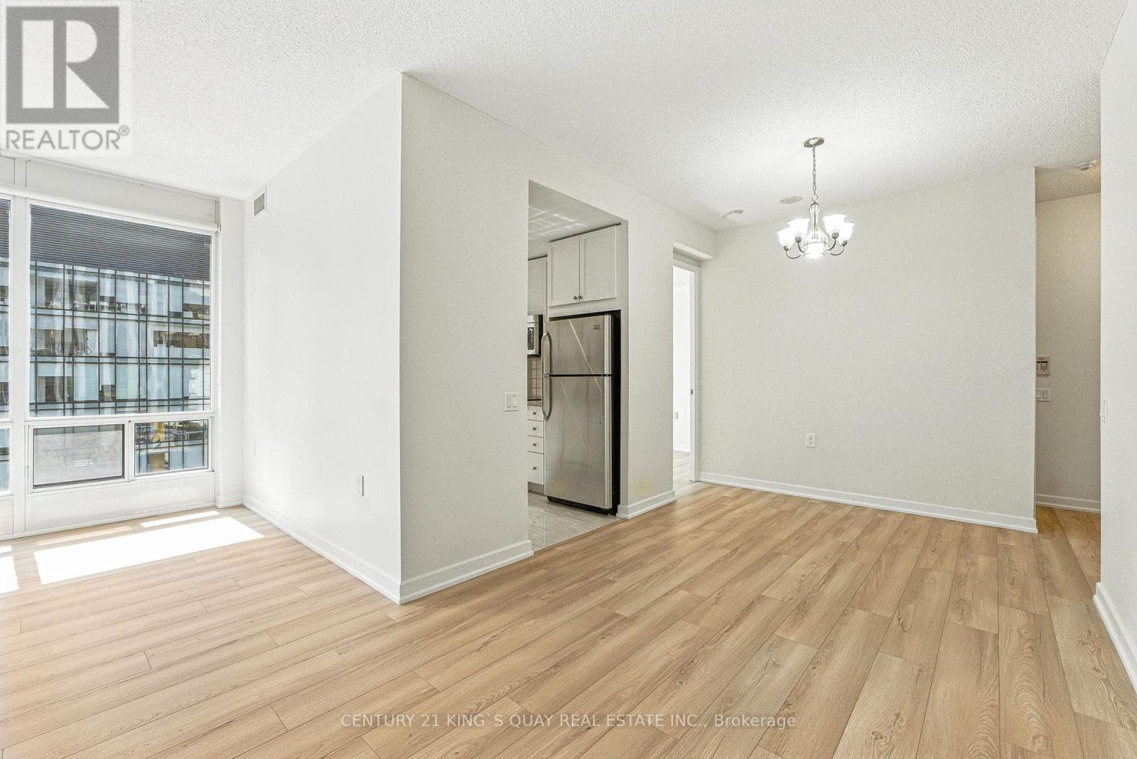 810 - 85 Bloor Street E, Toronto, Ontario  M4W 1B4 - Photo 12 - C12406660
