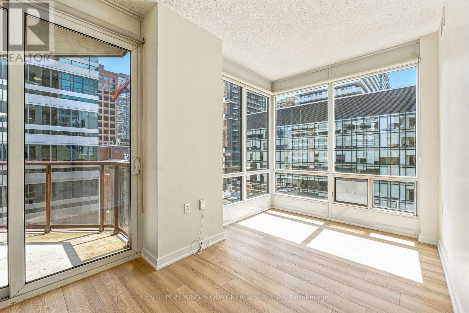 810 - 85 Bloor Street E, Toronto, Ontario  M4W 1B4 - Photo 19 - C12406660