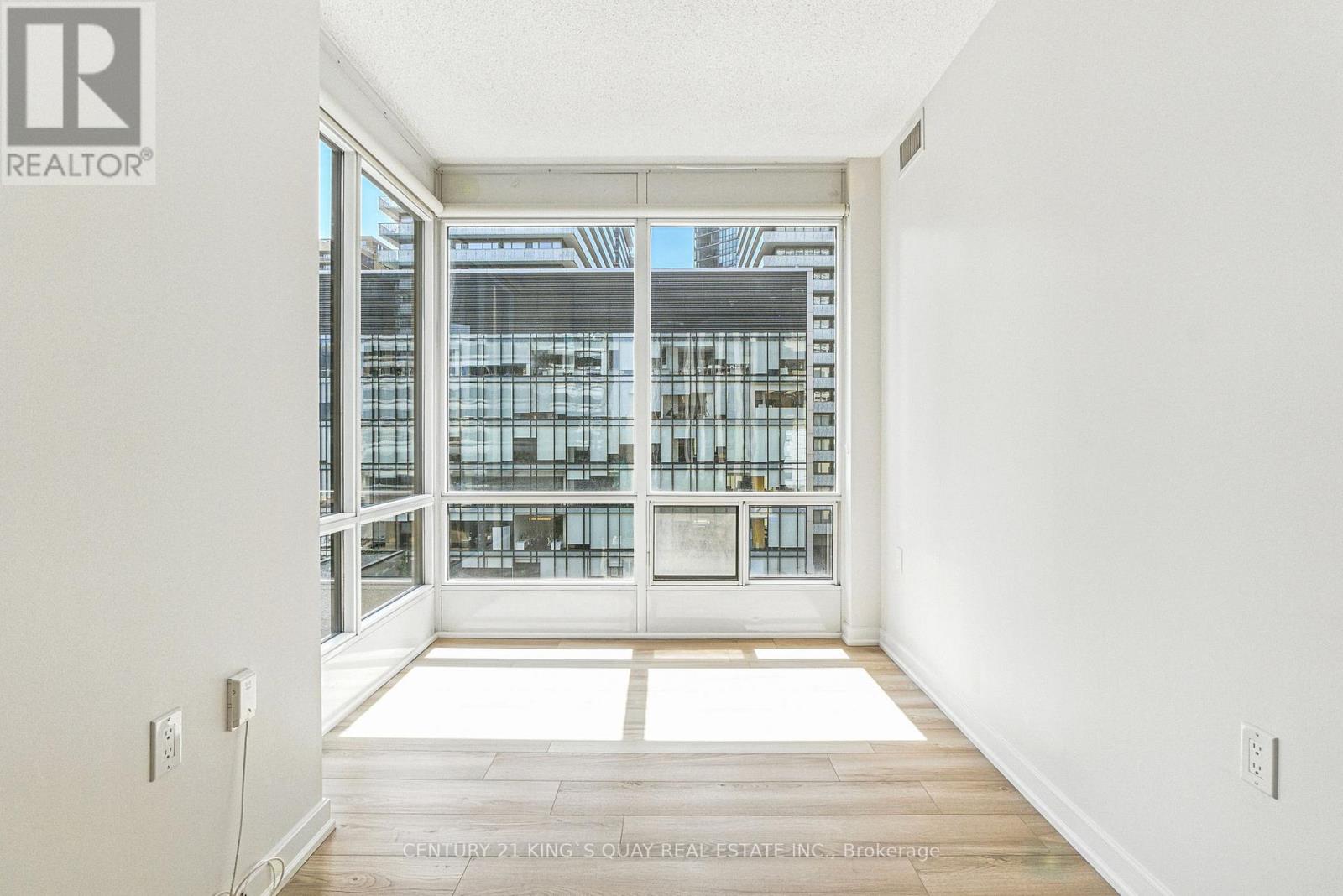 810 - 85 Bloor Street E, Toronto, Ontario  M4W 1B4 - Photo 20 - C12406660