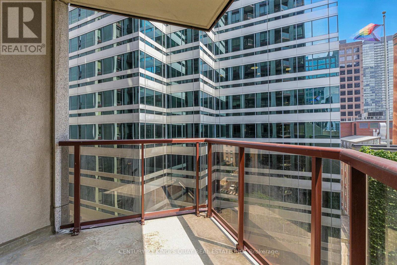 810 - 85 Bloor Street E, Toronto, Ontario  M4W 1B4 - Photo 32 - C12406660