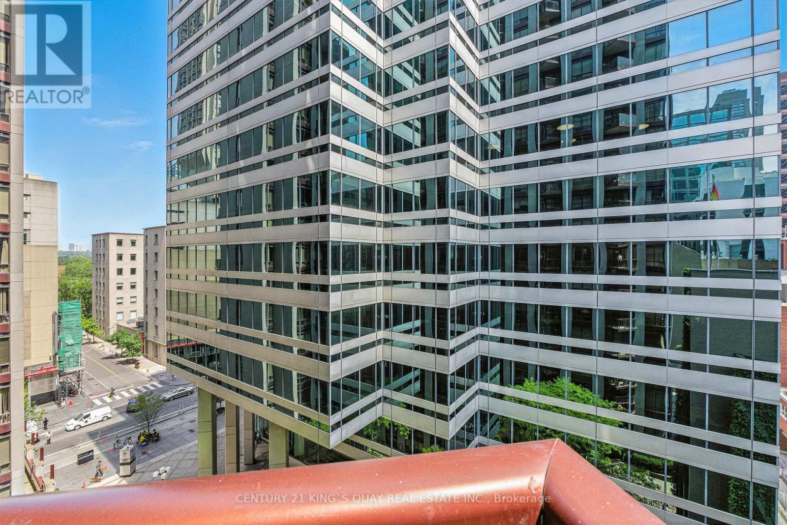 810 - 85 Bloor Street E, Toronto, Ontario  M4W 1B4 - Photo 37 - C12406660