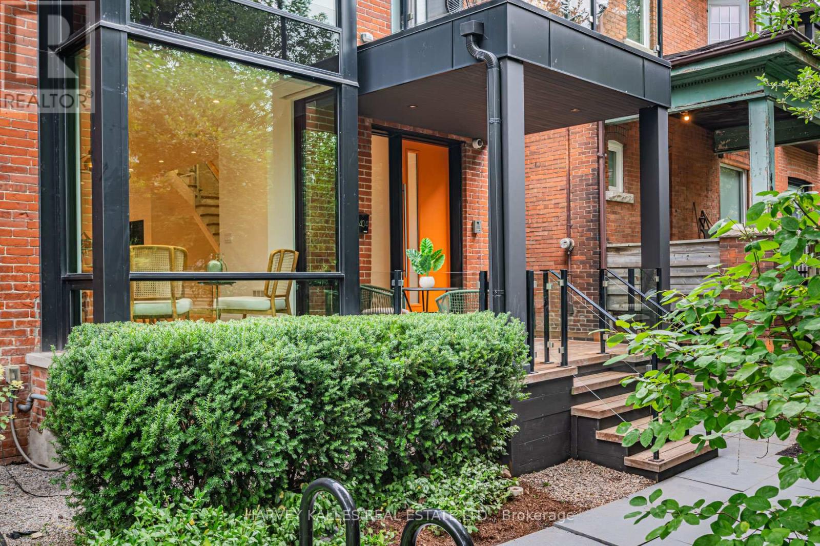 404 Brunswick Avenue, Toronto (Annex), Ontario  M5R 2Z4 - Photo 4 - C12406724