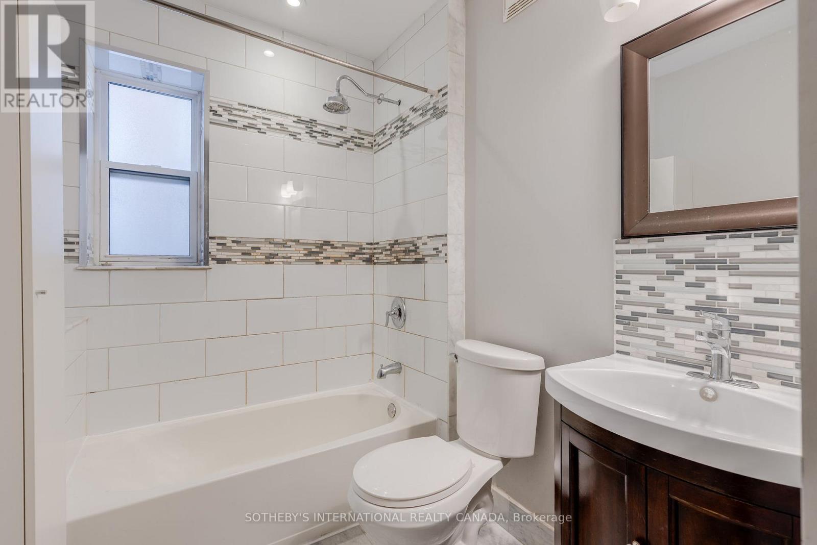 412 Wellesley Street E, Toronto, Ontario  M4X 1H6 - Photo 29 - C12406447