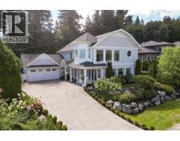 1701 Texada Terr Dean Park
