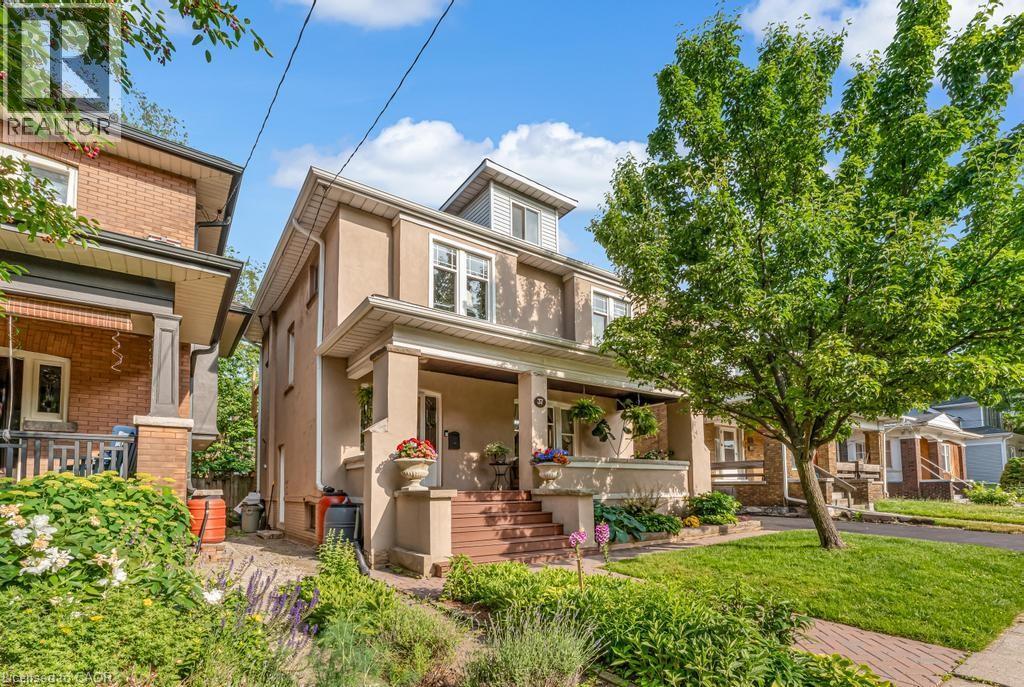 37 BURRIS Street, Hamilton, Ontario