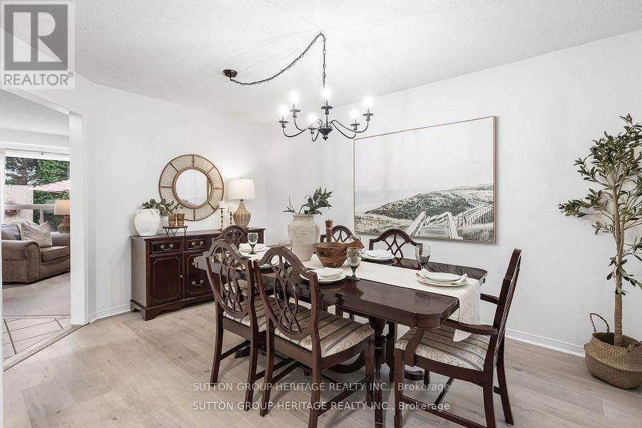 23 Blacksmith Lane, Whitby (Williamsburg), Ontario  L1P 1N1 - Photo 6 - E12406651