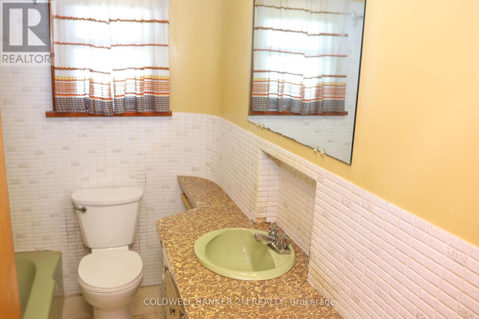 90 Cromwell Avenue, Oshawa, Ontario  L1J 4T6 - Photo 9 - E12401653