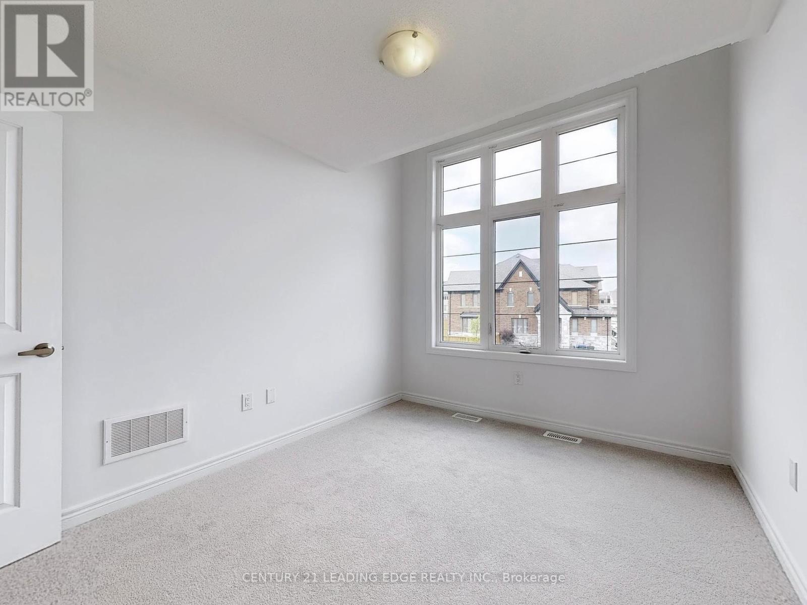 2025 Mullen Street, Innisfil (Alcona), Ontario  L9S 0J8 - Photo 22 - N12406569
