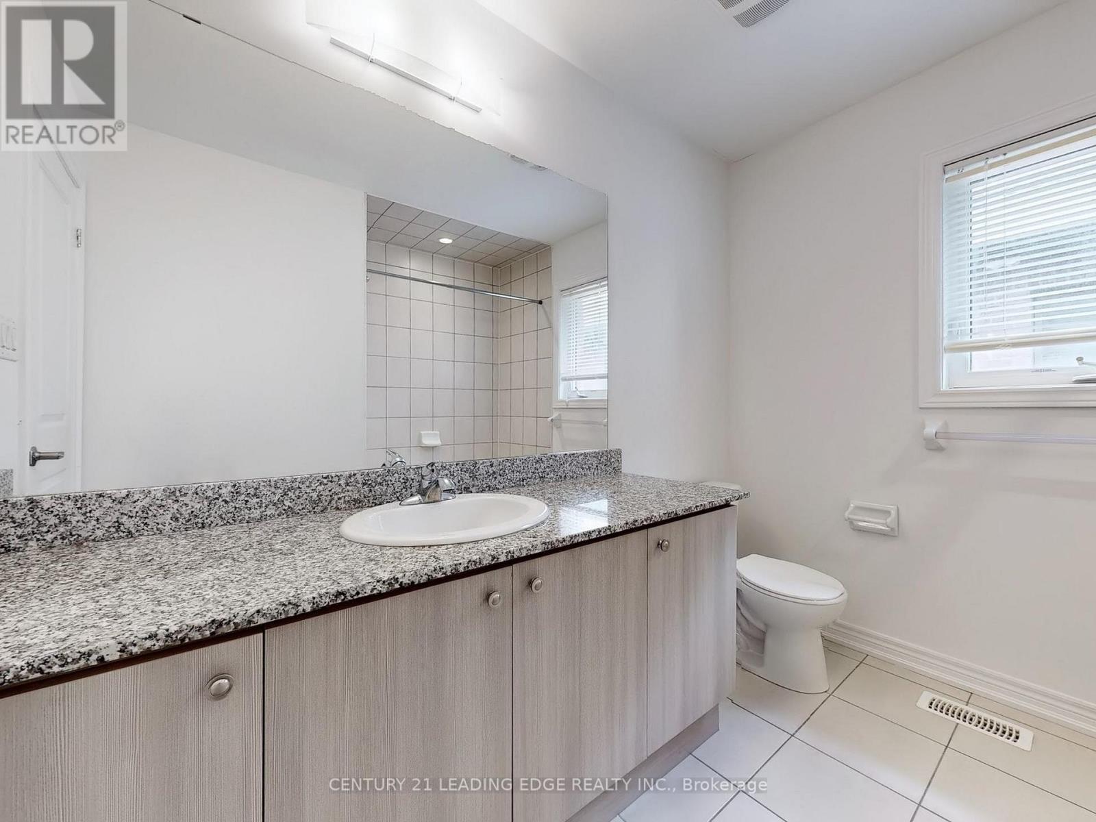 2025 Mullen Street, Innisfil (Alcona), Ontario  L9S 0J8 - Photo 24 - N12406569