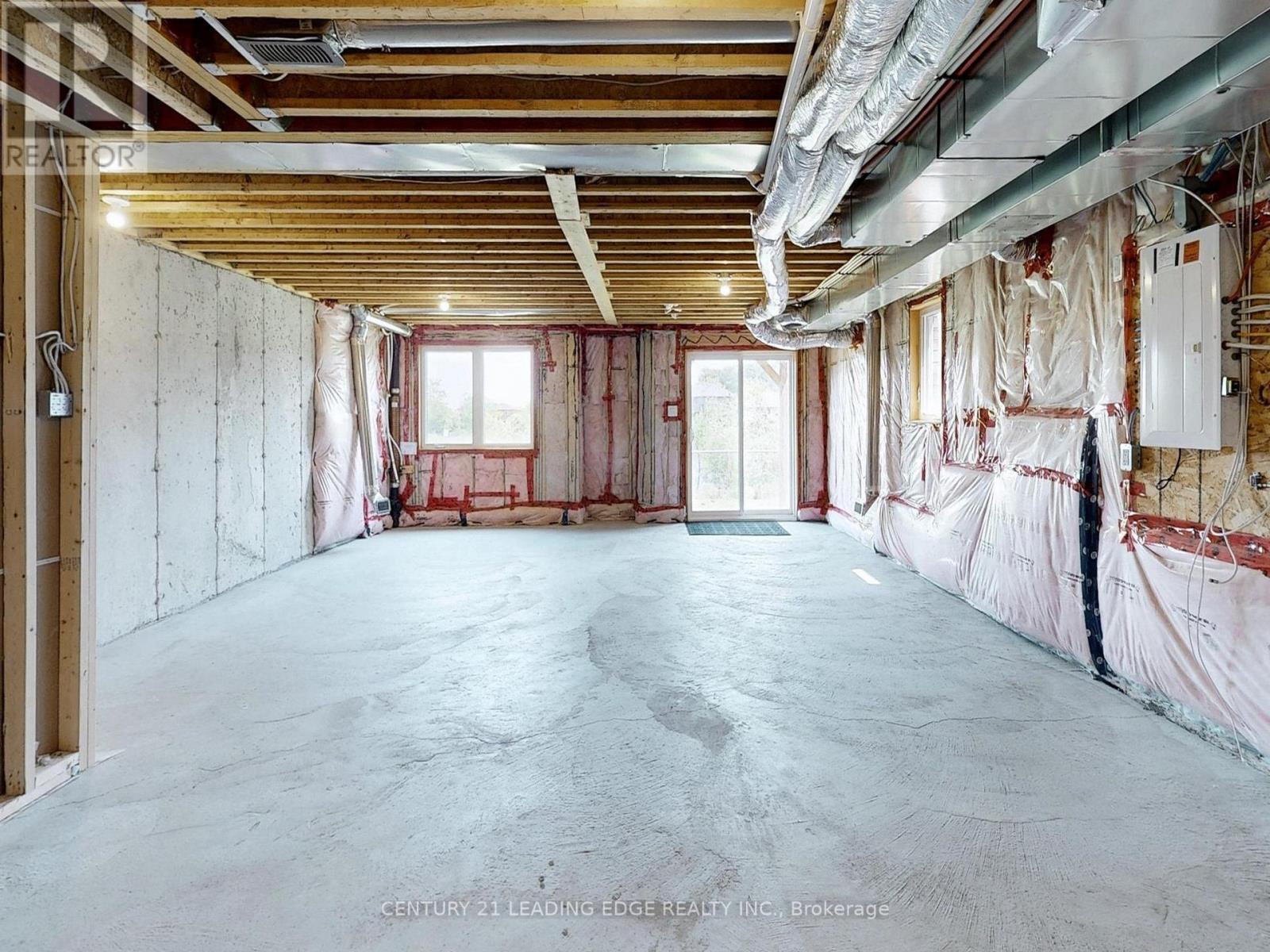 2025 Mullen Street, Innisfil (Alcona), Ontario  L9S 0J8 - Photo 25 - N12406569